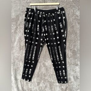INC Black White Tribal Print Jogger Pants Elastic Waist Boho Lounge size L